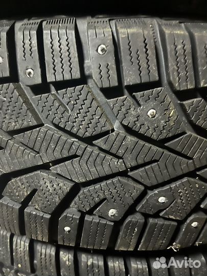 Gislaved Nord Frost 200 205/55 R16 40M