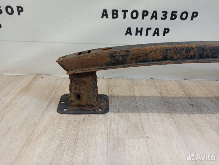 Усилитель бампера задний Ford Focus CB4 1.6L