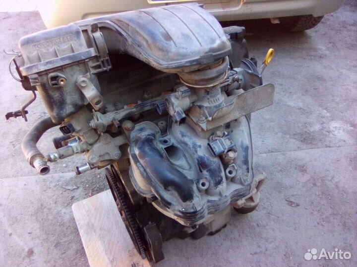 Двигатель 1kr fe