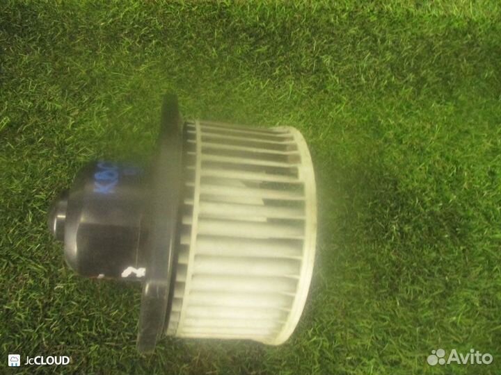 Мотор печки на nissan serena KBC23 SR20DE