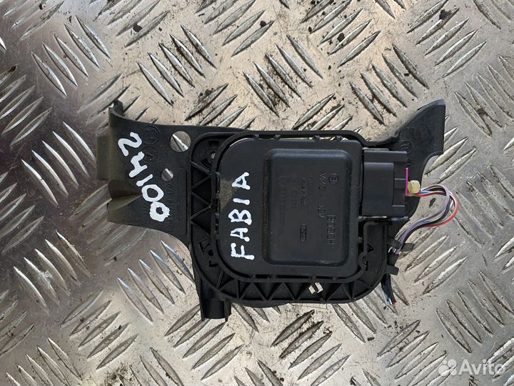Моторчик заслонки отопителя Fabia