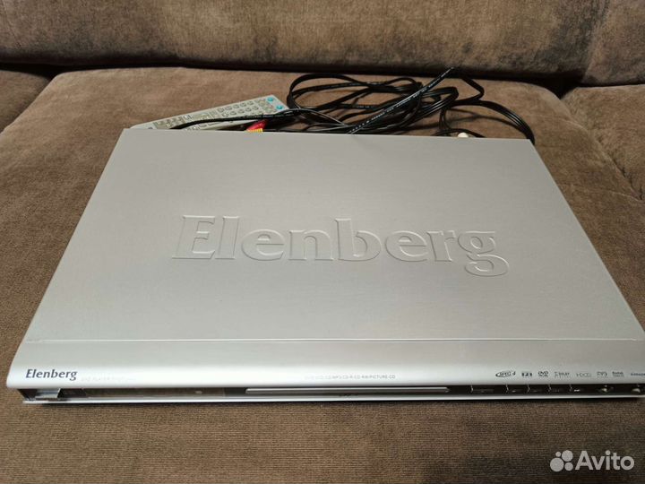 DVD плеер Elenberg