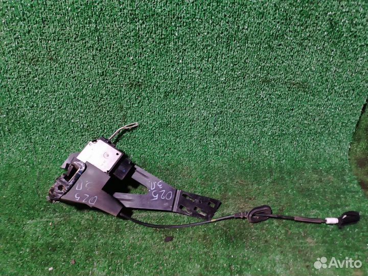 Замок двери задней правой Ford Fusion I рестайлинг