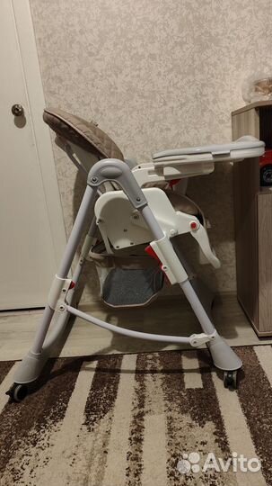 Стульчик для кормления babyton