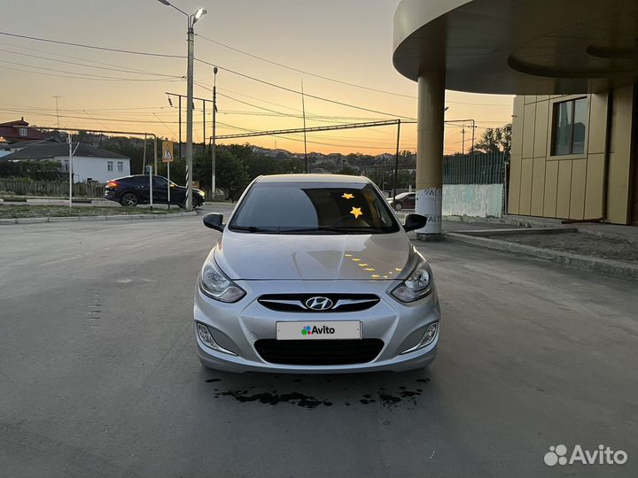 Hyundai Solaris 1.6 AT, 2011, 94 000 км