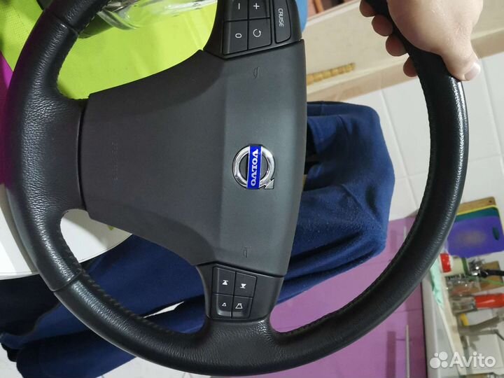 Руль Volvo, +airbag srs (целая)