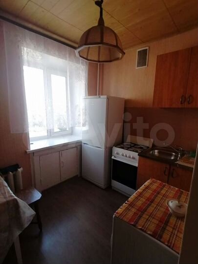 2-к. квартира, 43 м², 6/9 эт.