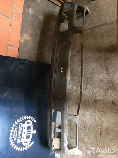 Бампер передний Volkswagen Golf 3