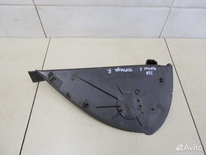 Накладка декоративная 1-серия E87/E81 2004