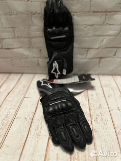 Мотоперчатки