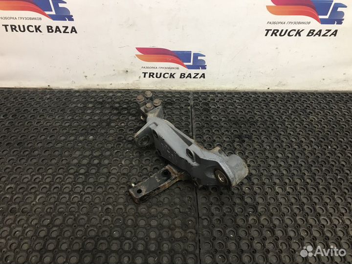 Кронштейн рессоры передней левый Daf XF105