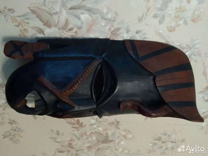 Африканская маска. Чёрное дерево. Ручная работа