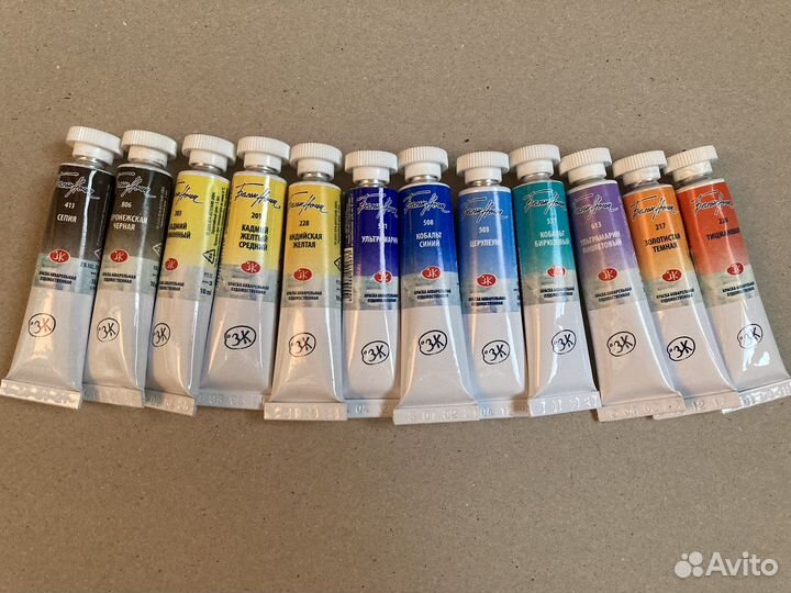 Акварель в тубах