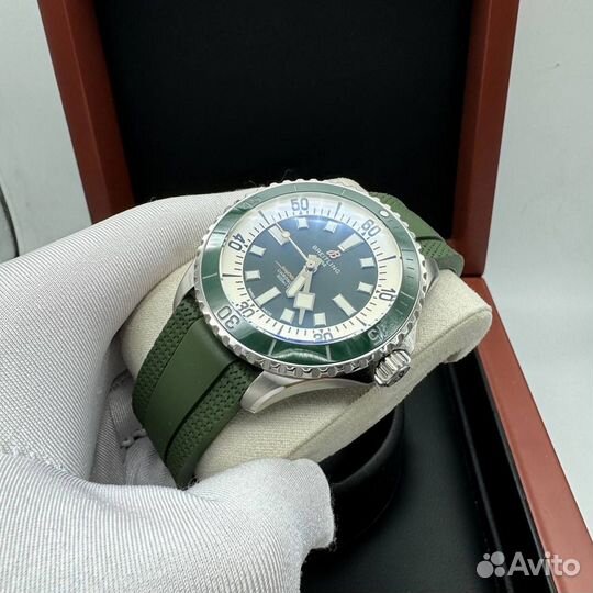 Часы Breitling Superocean 42 мм