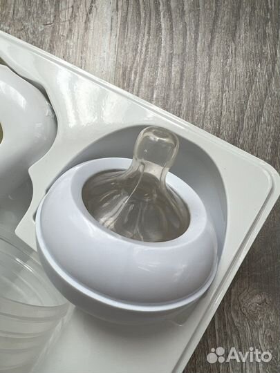 Молокоотсос ручной Avent + поильник