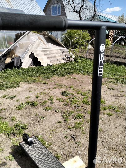 Трюковой самокат