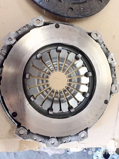 Сцепление на Ford Focus 2 2.0