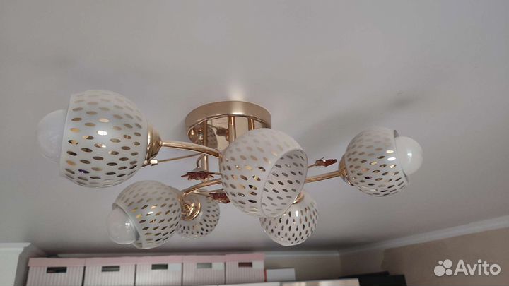 Люстра 6 рожковая