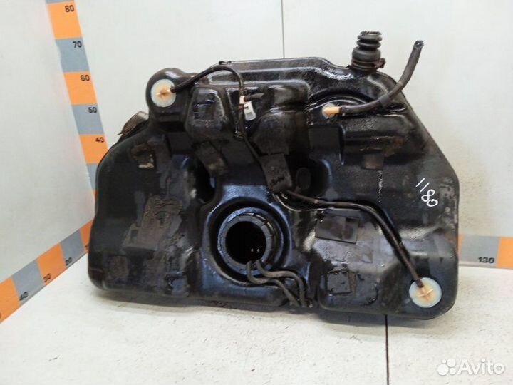 Бак топливный Nissan Primera P11 1.8 2001