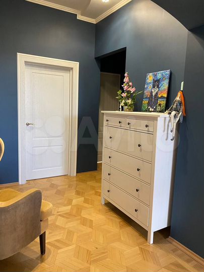 Дом 210 м² на участке 5 сот.