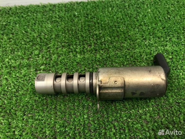 Клапан VVT-i Audi A5 8T cala 2008