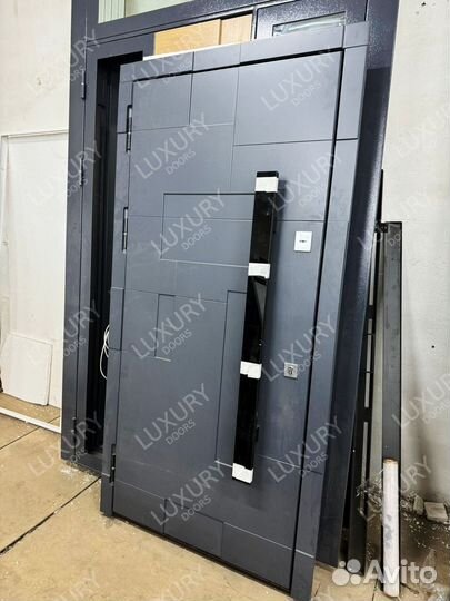 Металлическая входная дверь с терморазрывом