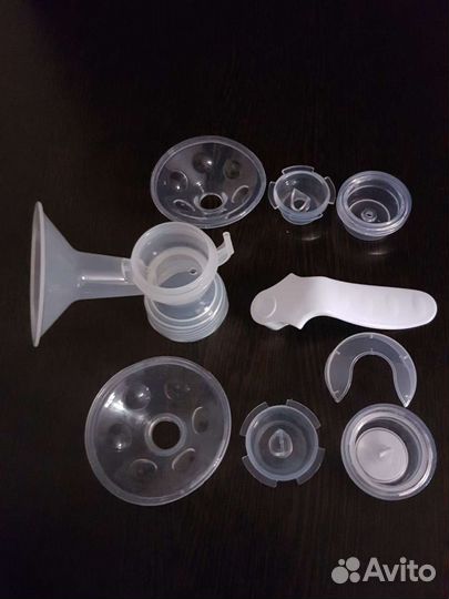 Молокоотсос BabyGo ручной с бутылочкой (без соски)