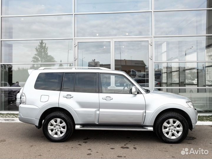 Mitsubishi Pajero 3.0 AT, 2010, 181 000 км