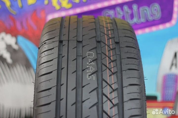 Arivo Ultra ARZ4 245/40 R17 95W