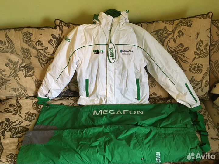 Горнолыжный костюм 