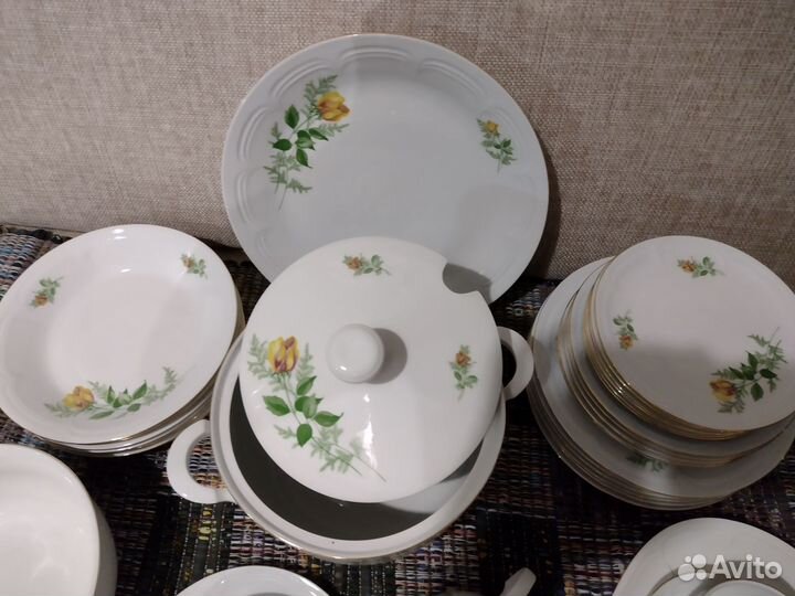 Столовый сервиз 