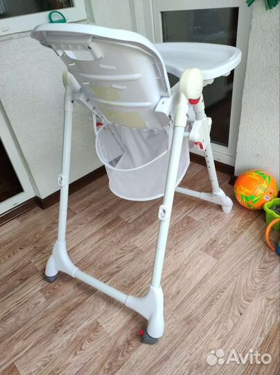 Стульчик для кормления baby care