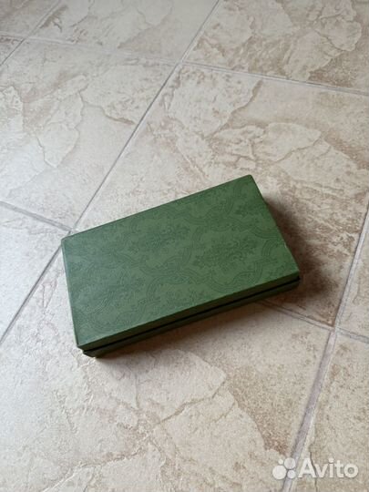 Коробка Gucci зеленая