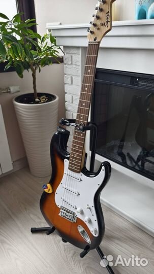 Электрогитара fender squier bullet+комбоусилитель