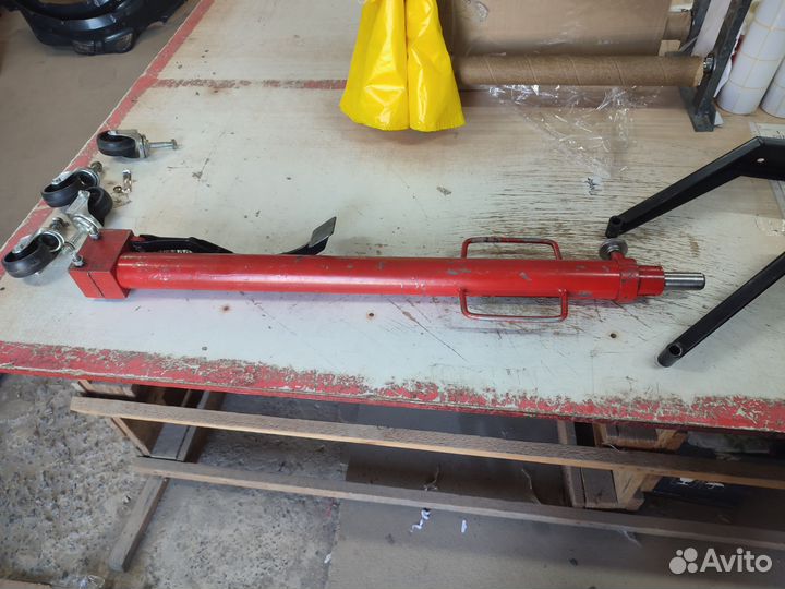 Стойка гидравлическая трансмиссионная