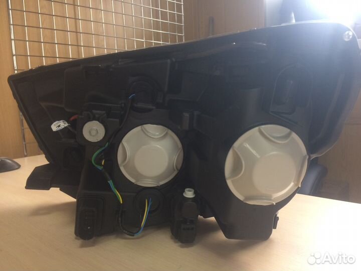 Блок-фара правая LADA vesta