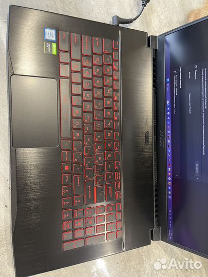 Игровой ноутбук MSI GF75 Thin 9scsr