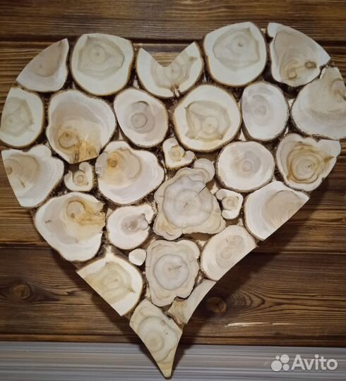 Подставка под горячее из можжевельника