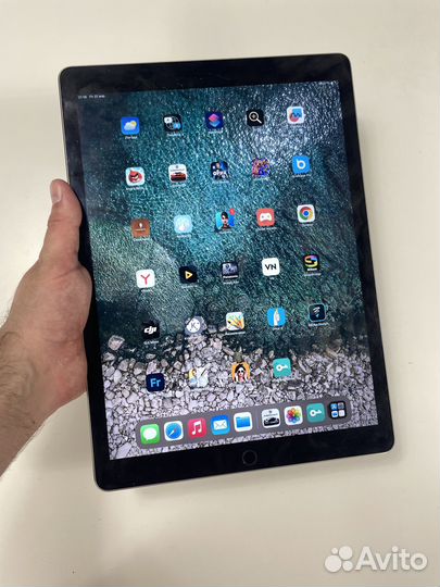iPad Pro 12.9 (2017) 256GB второе поколение