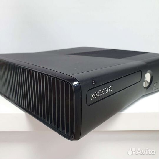 Xbox 360 250GB, Freeboot + LT3.0 + 34 игры