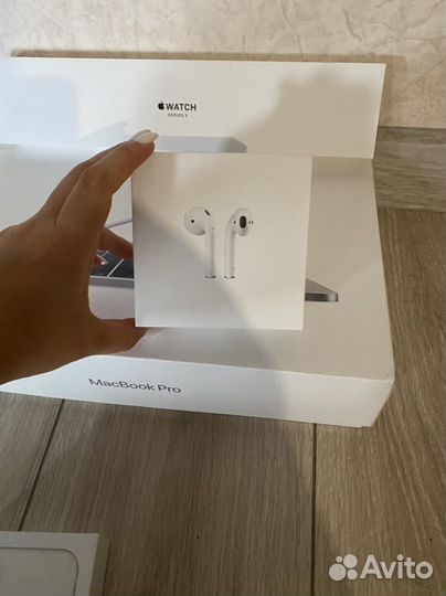 Коробки apple