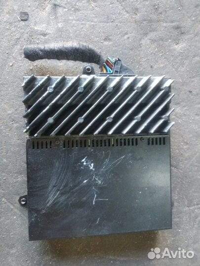 Усилитель акустической системы Bmw 3-Series E46