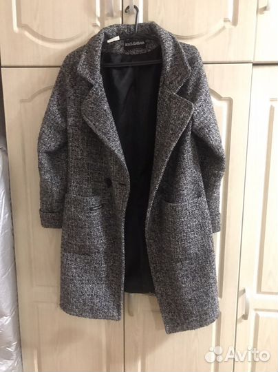 Пальто легкое