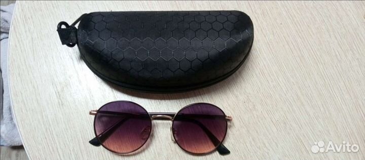 Солнцезащитные очки