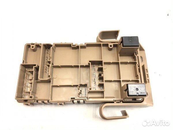 Блок предохранителей Subaru Forester SG 2003