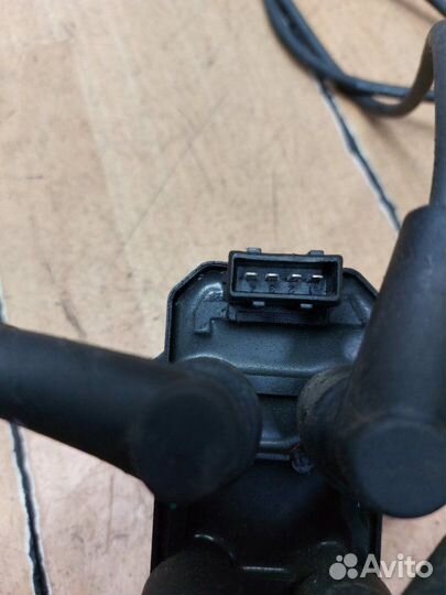 Катушка зажигания Opel Vectra B X25XE 2000