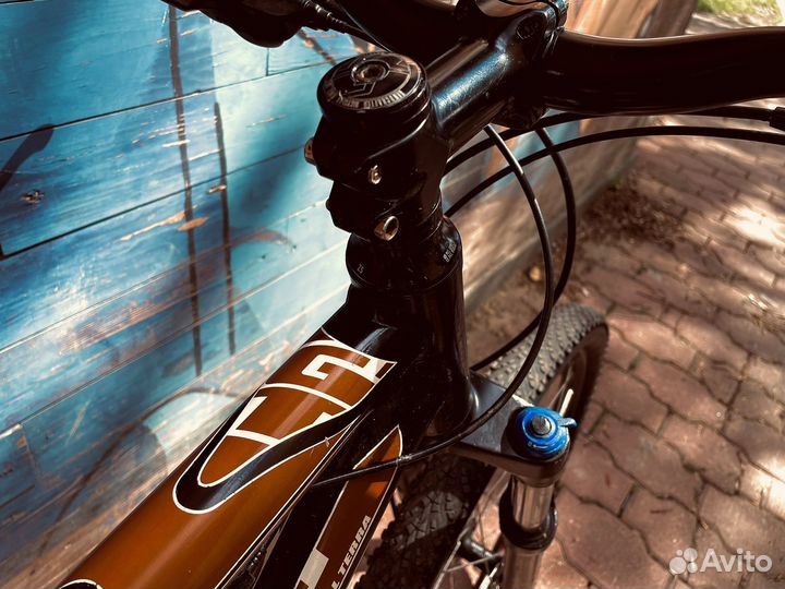 Велосипед GT avalanche 1 0