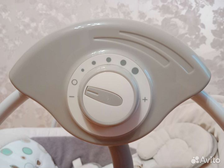 Детские автоматические качели