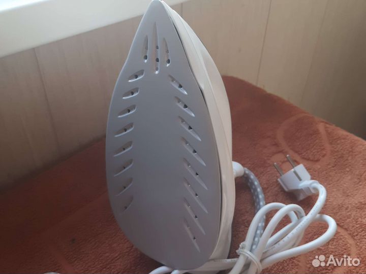 Утюг с парогенератором philips