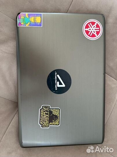 Ноутбук Dexp atlas h137